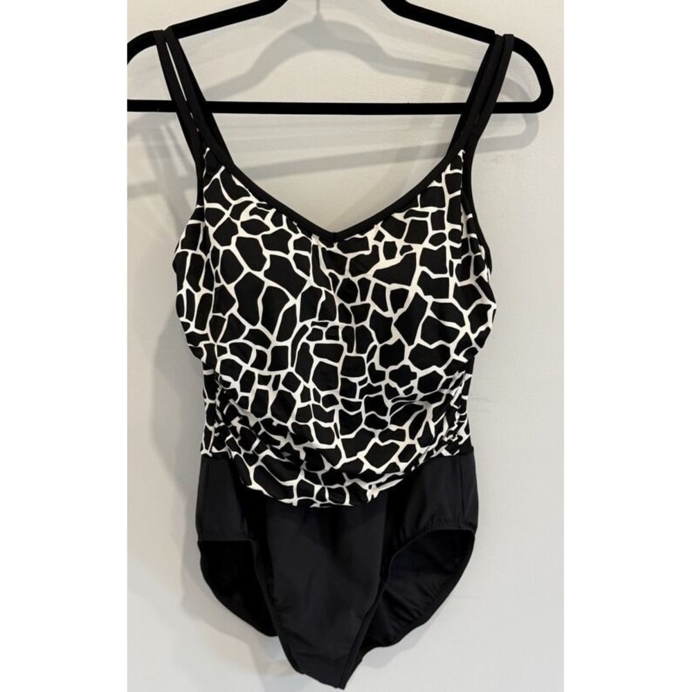 Miraclesuit Womens One Piece Swimsuit Black White Giraffe Print Slimming 14